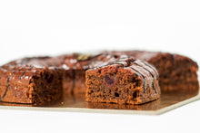 Load image into Gallery viewer, Soft Cake with Beetroot and Dark Chocolate
