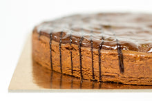 Carica l&#39;immagine nel visualizzatore di Gallery, Torta Frangipane Cioccolato e Albicocca
